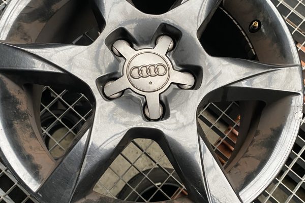 16 inch Orginal Audi velgen ET 43